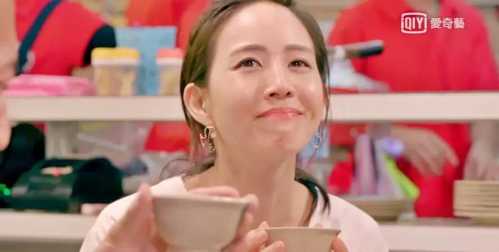 事业爆发却被疑“do脸”？41岁女神大方发对比图：没整！