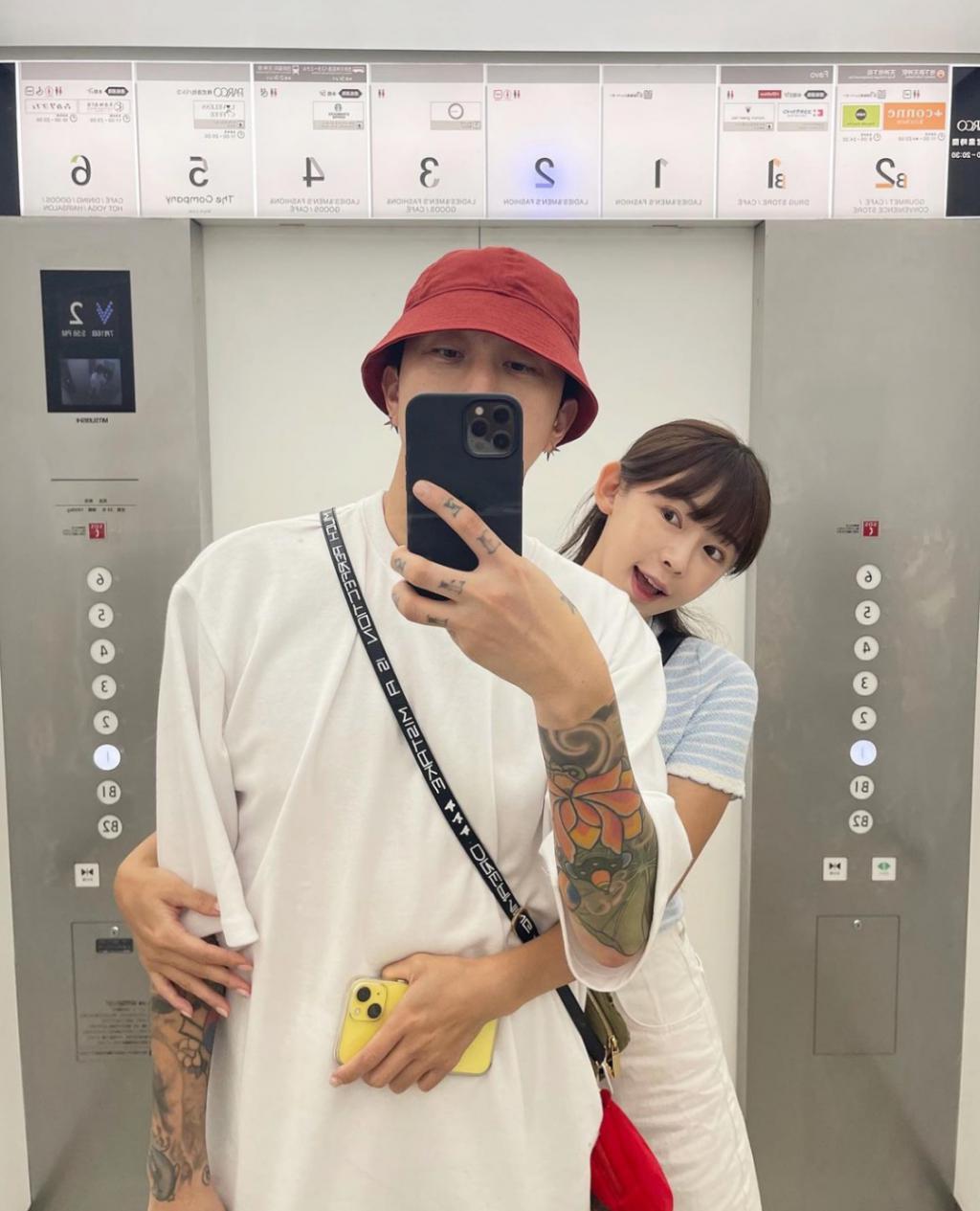 结婚一年经历流产后，他们再次迎来好消息！