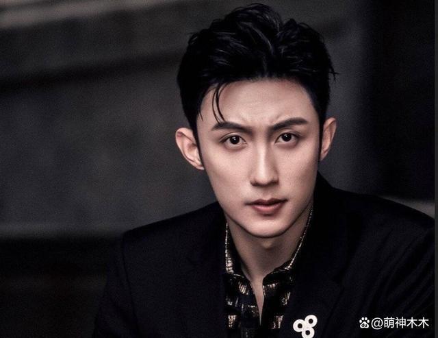 黄景瑜前妻再发长文,因签署协议被限制言论,跟前夫家庭还有联系