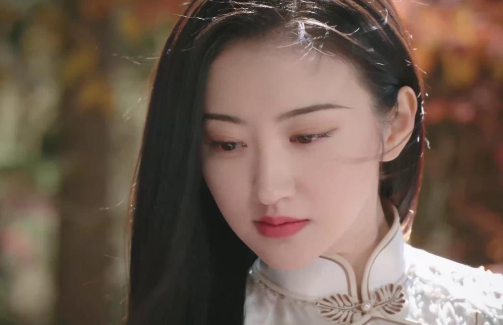 忍得了景甜女扮男装，忍不了上战场还浓妆艳抹