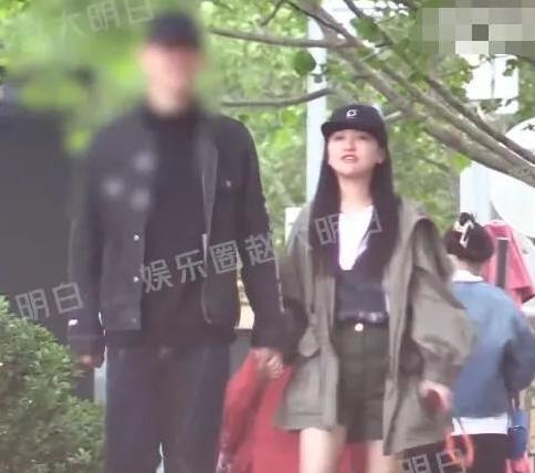 42岁的金莎，在真人秀里爱情买卖：我说的要求，我自己都能做到