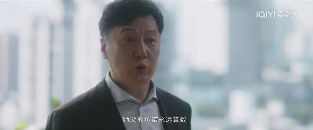 《无所畏惧》集没头脑和不高兴于一身，罗英子这人设离了大谱