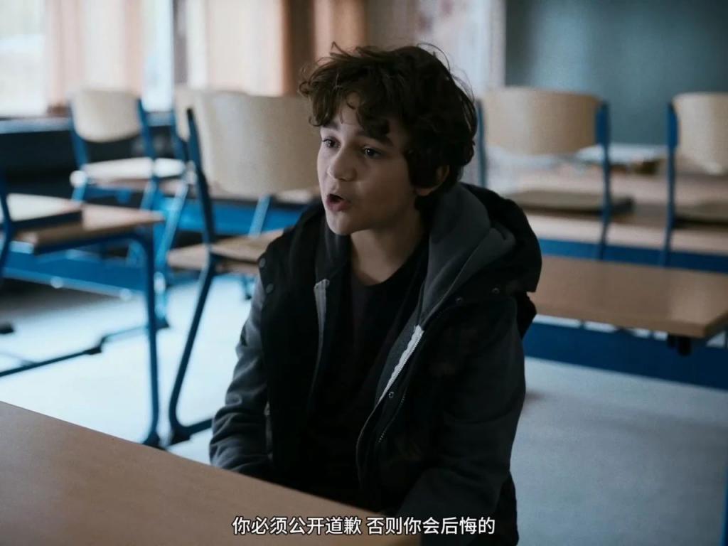 内地又爆一个丑闻，别都只骂她