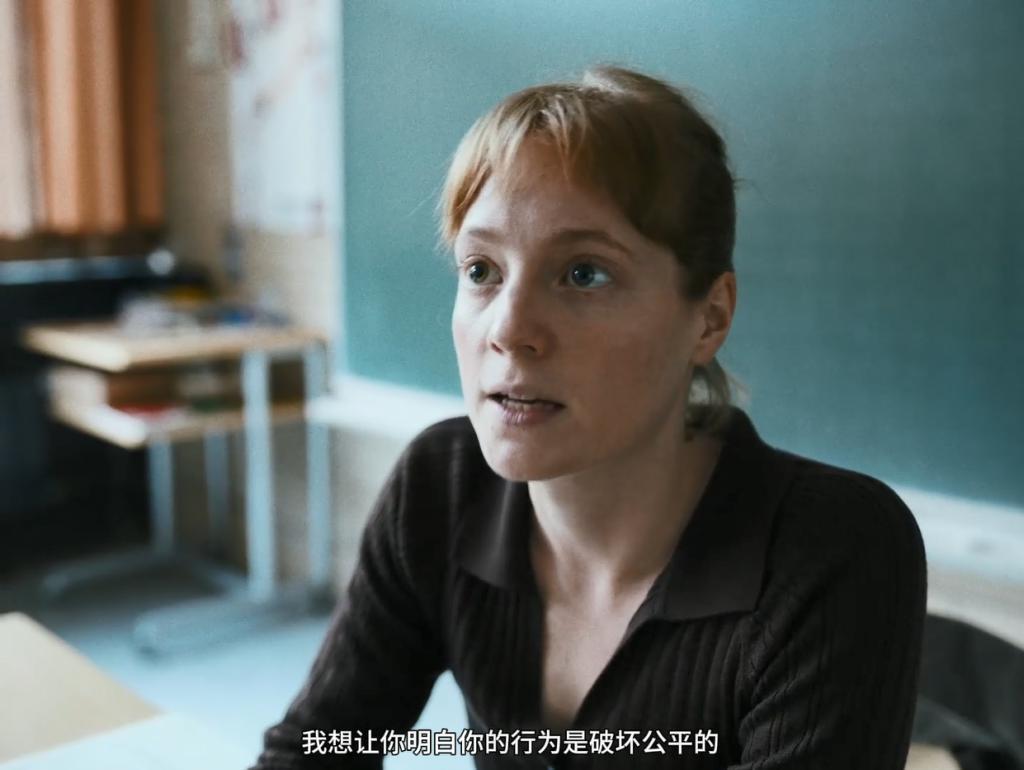 内地又爆一个丑闻，别都只骂她