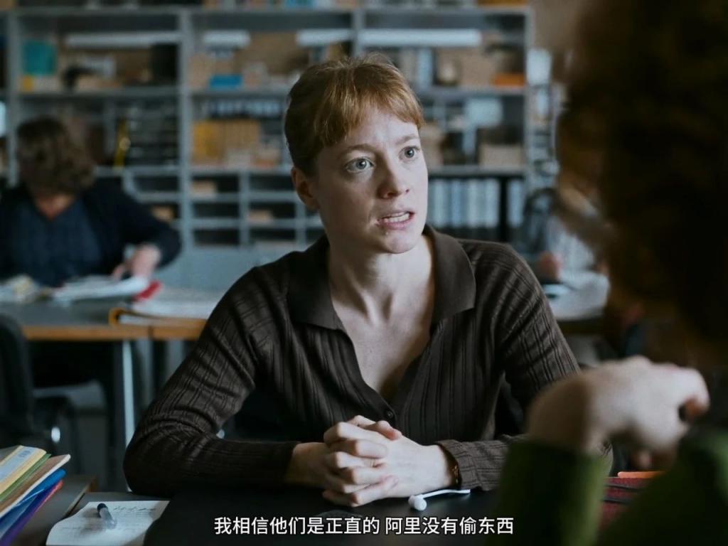内地又爆一个丑闻，别都只骂她