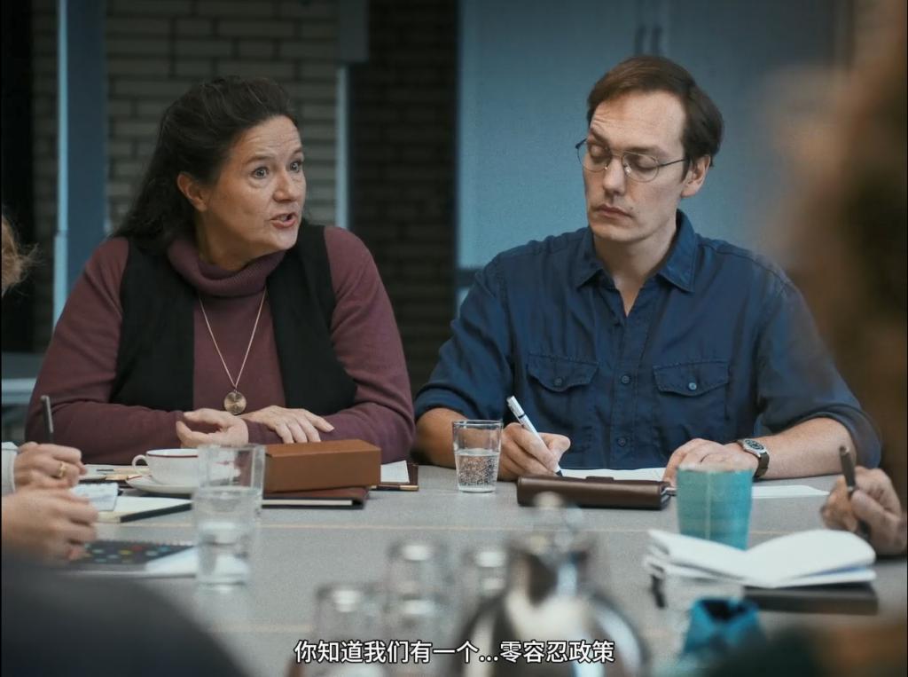 内地又爆一个丑闻，别都只骂她