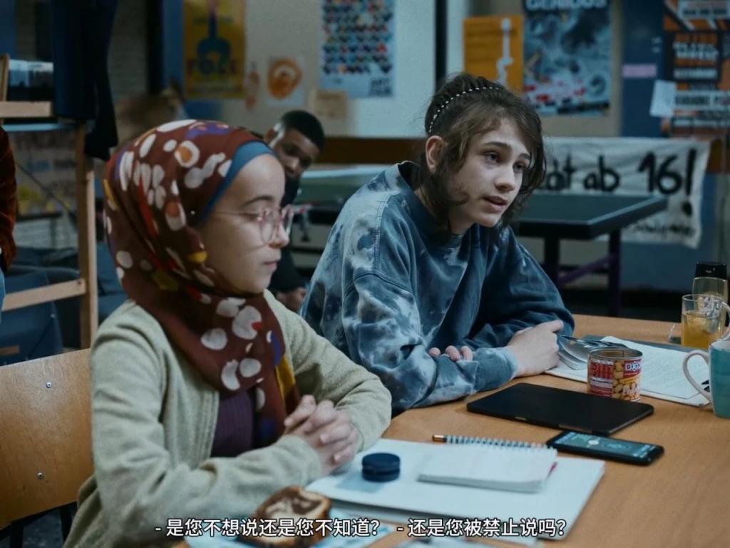 内地又爆一个丑闻，别都只骂她