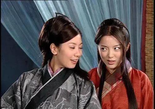 18岁出道，爆红后突然消失，16年已过无数人还在等她