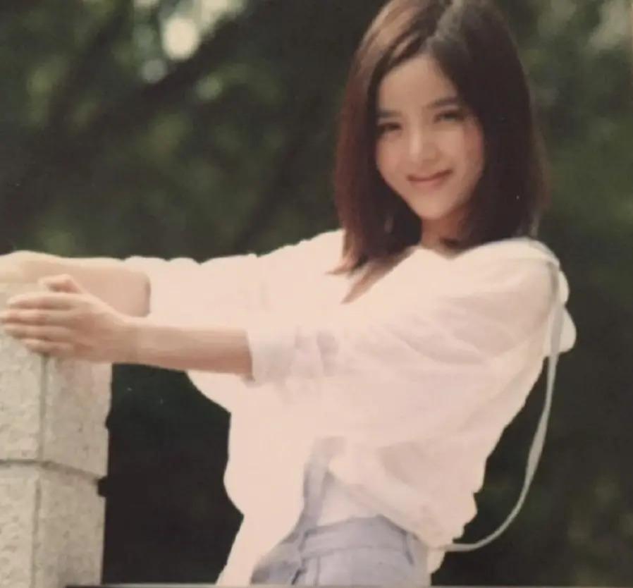 18岁出道，爆红后突然消失，16年已过无数人还在等她