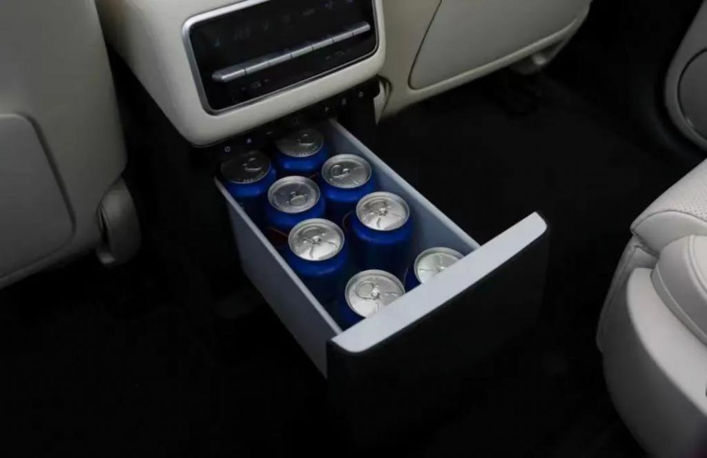 槽点变卖点，理想拿捏了中年男人！