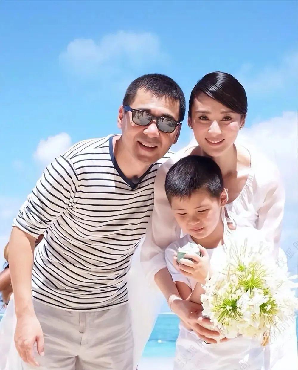 离婚、私生子、小花？陈建斌坐不住了，发图辟谣却露出一个疑点