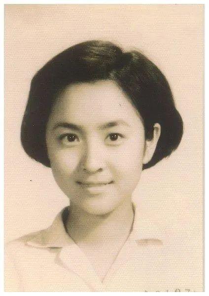 恩爱夫妻为钱反目，音乐教父与玉女掌门人五十年恩怨情史（上）