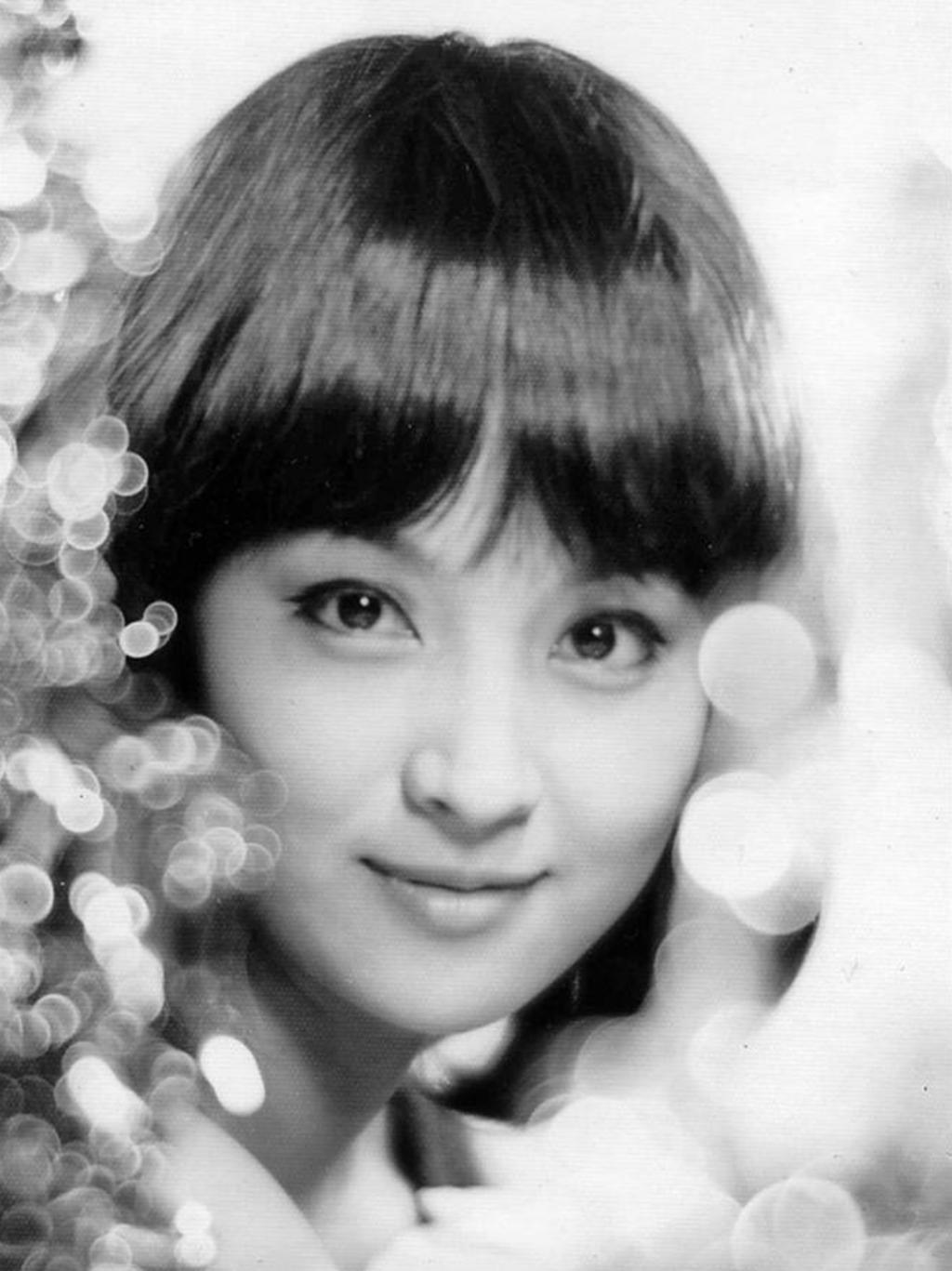 恩爱夫妻为钱反目，音乐教父与玉女掌门人五十年恩怨情史（上）