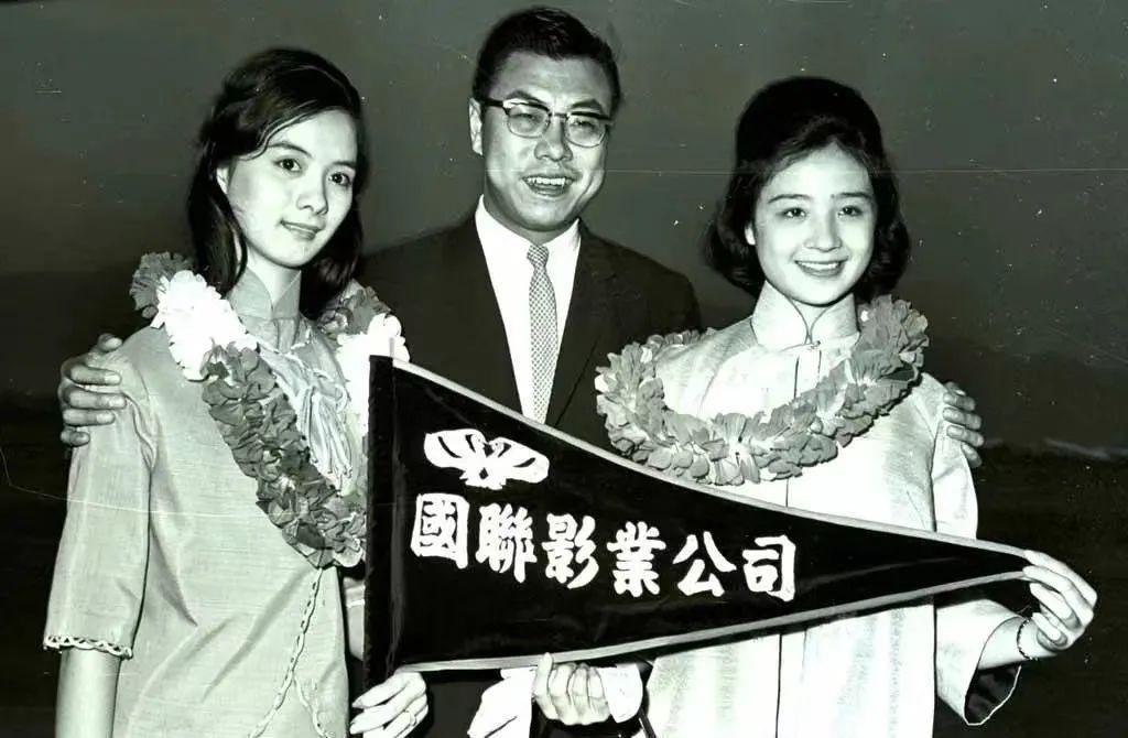 恩爱夫妻为钱反目，音乐教父与玉女掌门人五十年恩怨情史（上）