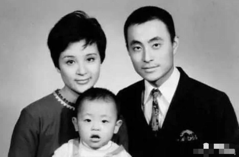 恩爱夫妻为钱反目，音乐教父与玉女掌门人五十年恩怨情史（上）