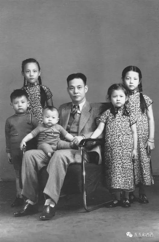 亚裔面孔的美国社交女王一场盛会遍请全球巨星，比邓文迪还厉害