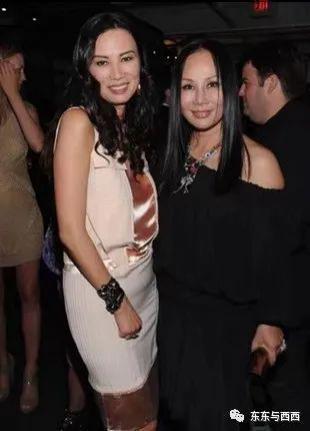 亚裔面孔的美国社交女王一场盛会遍请全球巨星，比邓文迪还厉害
