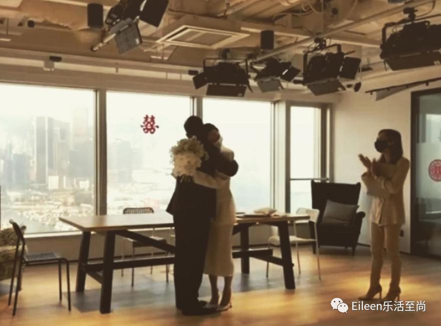 甘比800亿落空？第二女富豪前妻的子女到底过的怎么样？