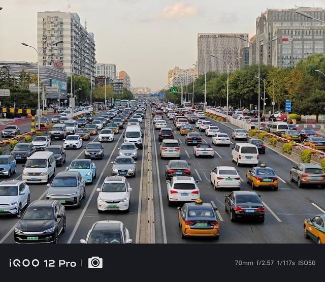 iQOO 12 Pro全面评测：重新定义性能旗舰“芯”标准，性能、影像我全都要