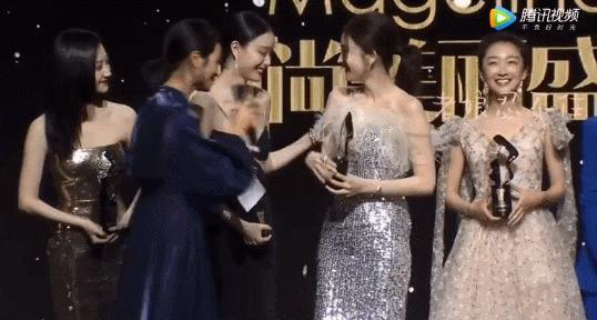 被骂了这么久的渣男，终于翻身了？