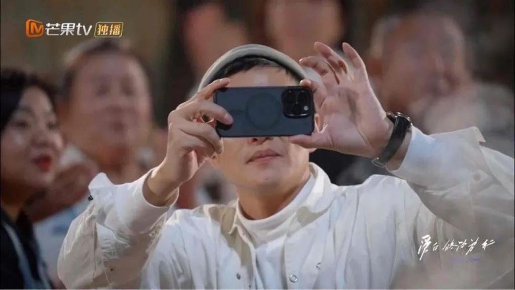 被骂了这么久的渣男，终于翻身了？