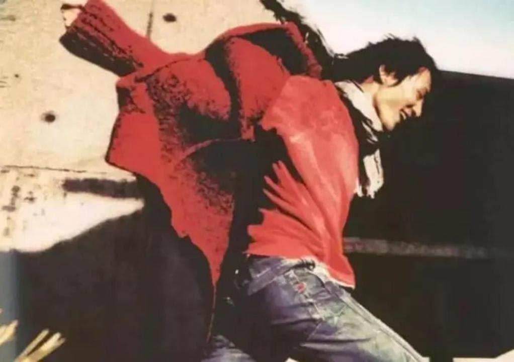 朴树在内娱，条条通「死路」