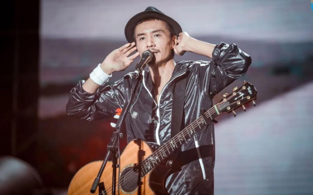 朴树在内娱，条条通「死路」