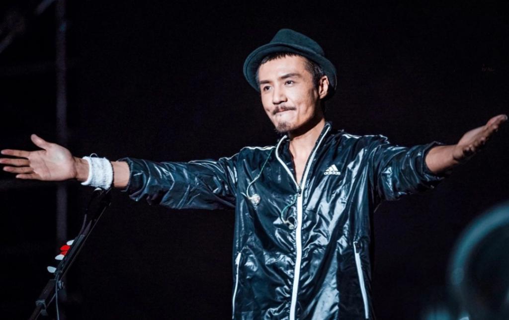 朴树在内娱，条条通「死路」