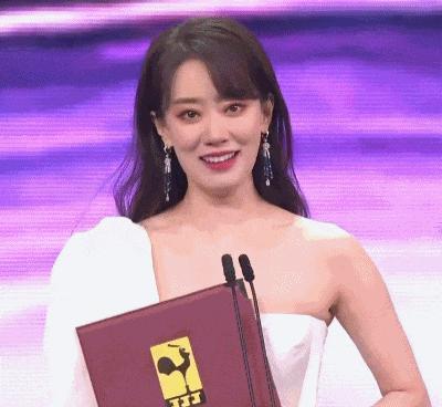 她们的春天来了？