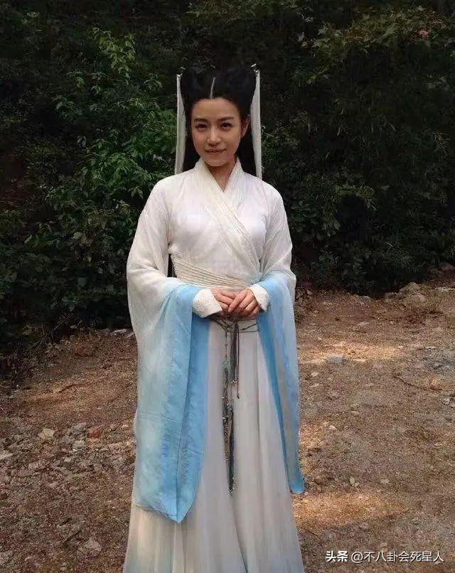 同样是演第一美人，白鹿、李一桐和欧阳娜娜，区别在哪？