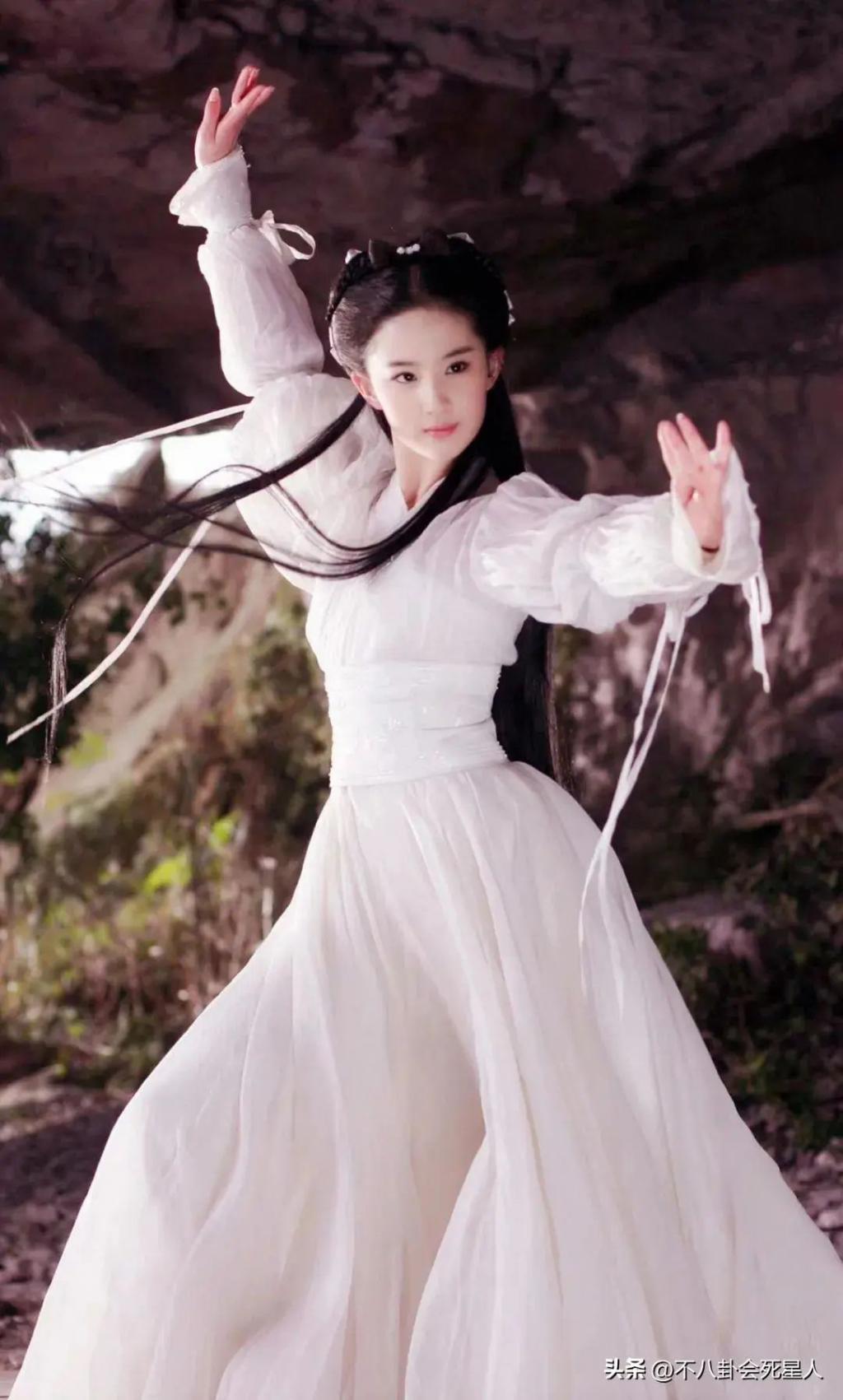 同样是演第一美人，白鹿、李一桐和欧阳娜娜，区别在哪？