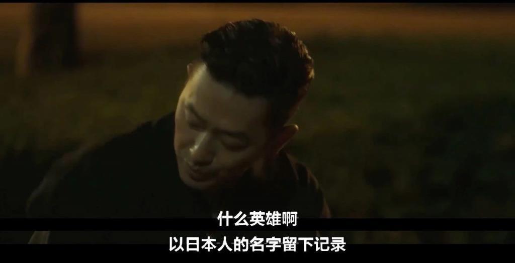 塌房三年，这顶流居然翻身了