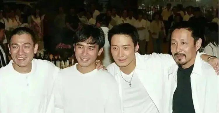 金鸡奖这一夜，把娱乐圈大佬的“名利场地位”体现得淋漓尽致