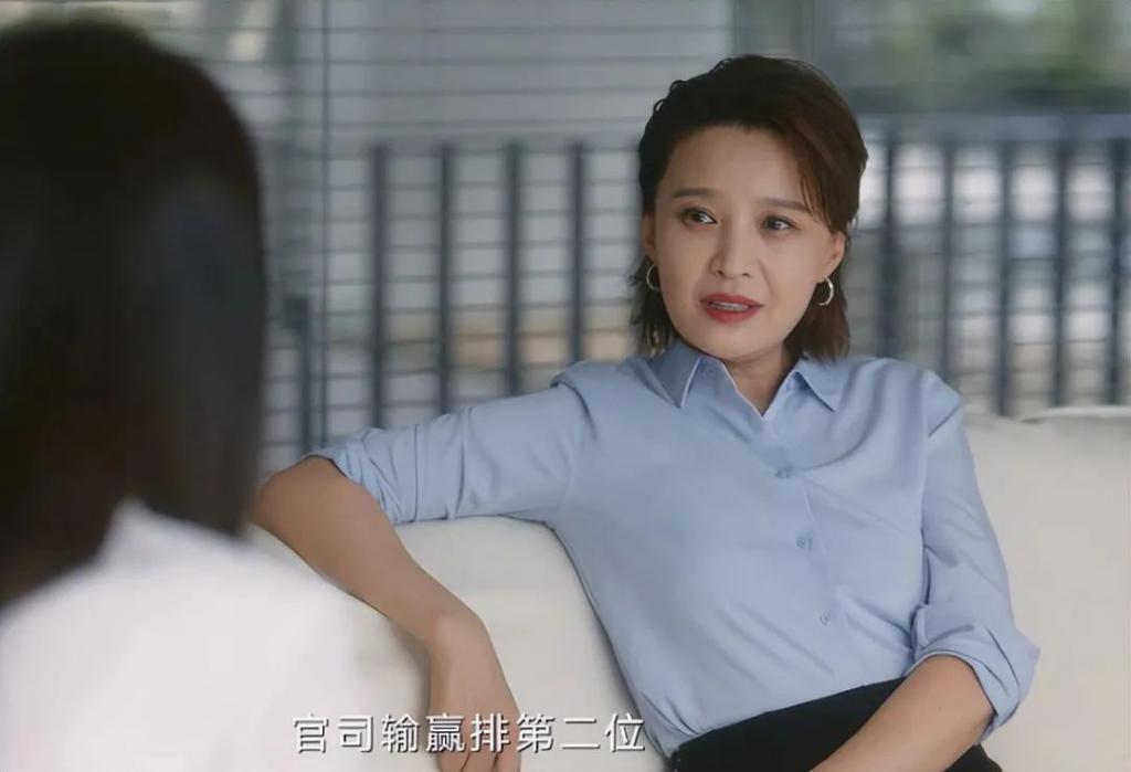 央视《无所畏惧》遭痛批，职场剧要接地气，但绝不是“接地府”