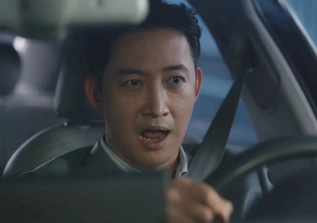 央视《无所畏惧》遭痛批，职场剧要接地气，但绝不是“接地府”