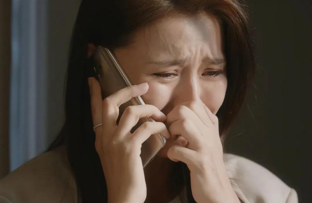 央视《无所畏惧》遭痛批，职场剧要接地气，但绝不是“接地府”