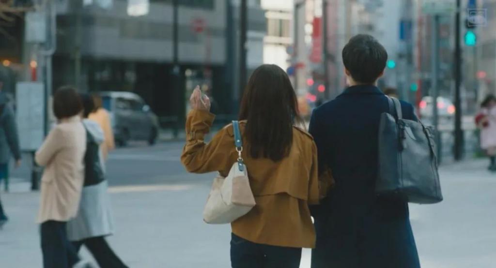 《花束般的恋爱》翻拍，想不“装腔”很难