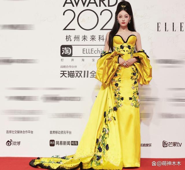 热巴新造型又被吐槽，无滤镜暴露真实状态，粉丝围攻造型团队