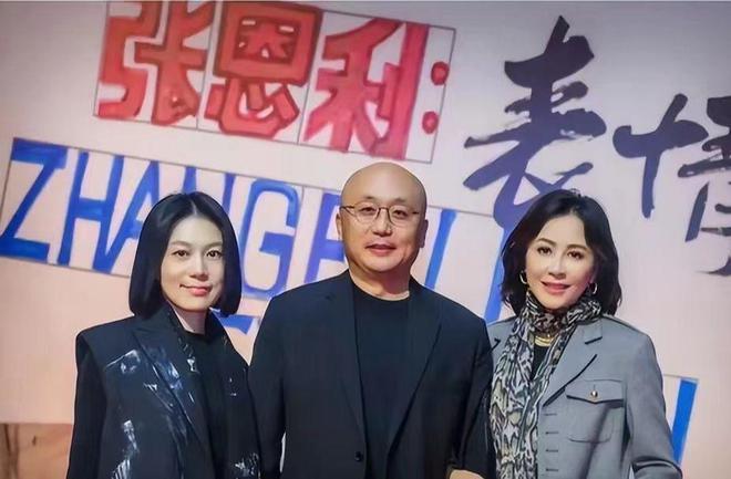 刘嘉玲晒母亲庆生照，身家10亿未生子，弟弟或成最大赢家