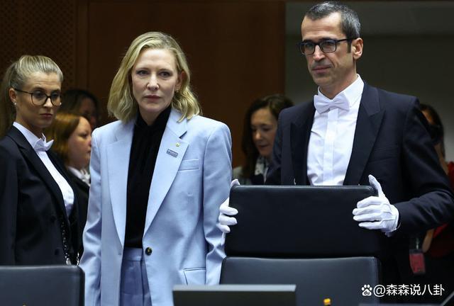 盖尔·加朵加入以军参战？她现身美国街头辟谣