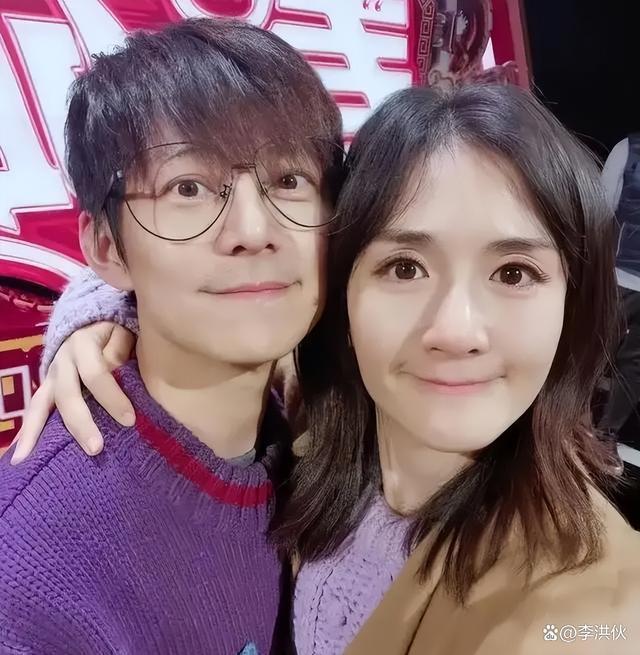 谢娜何炅合体，白敬亭宋轶营业，各大卫视双11晚会流量大战