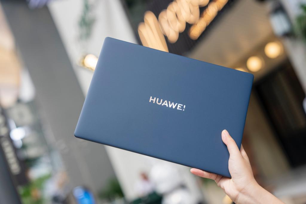 笔记本行业锁定智慧化趋势 华为智慧 PC 或成轻薄本市场第一