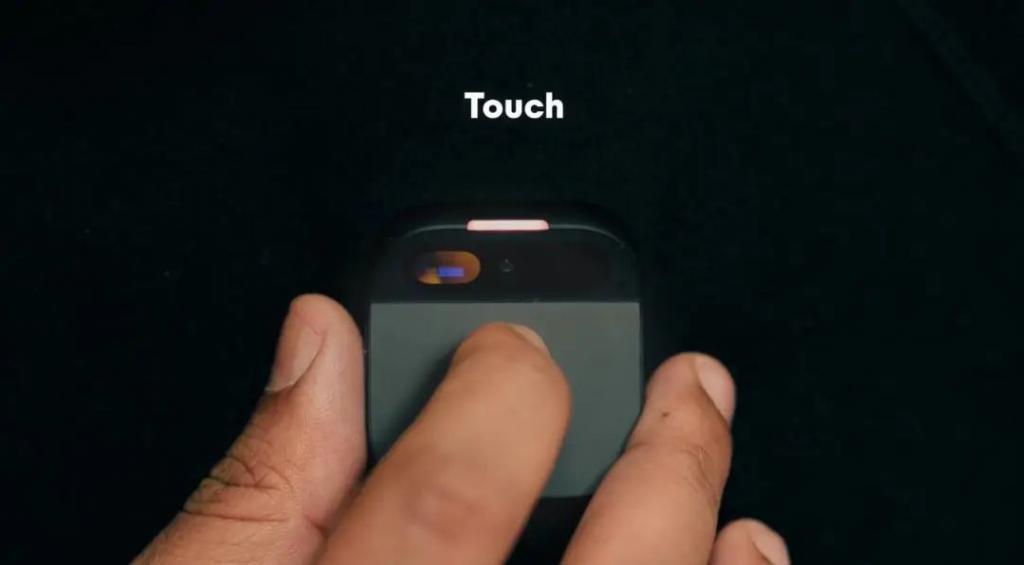 ChatGPT之父投资，前苹果员工打造，这款产品想成为AI时代的iPhone