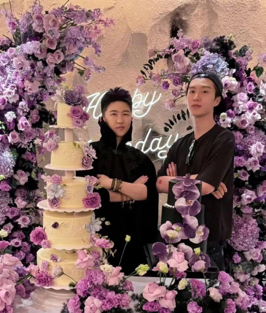 杨颖风波最新进展！商务被撤，海报换成杨紫，被曝花5亿卖房