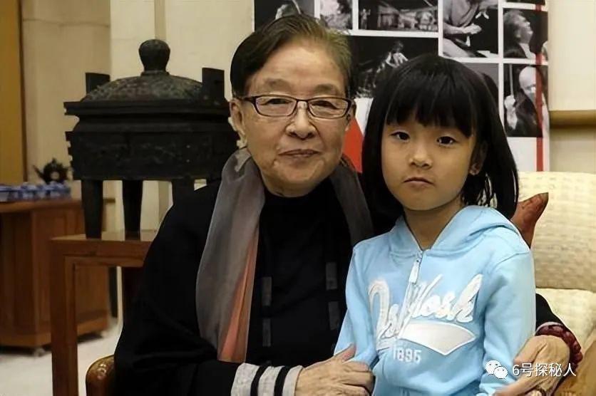 谷建芬呐喊整顿音乐界，晚年丧夫丧女，那英孙楠使她老有所养