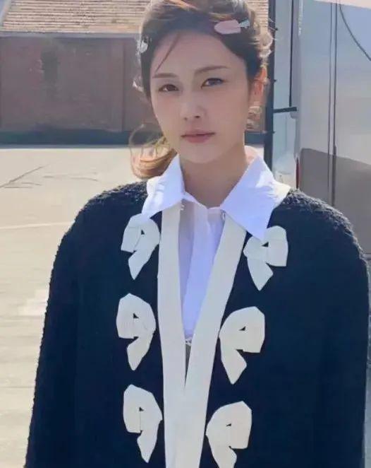 王鹤棣 白鹿原来也可以扑成这样。