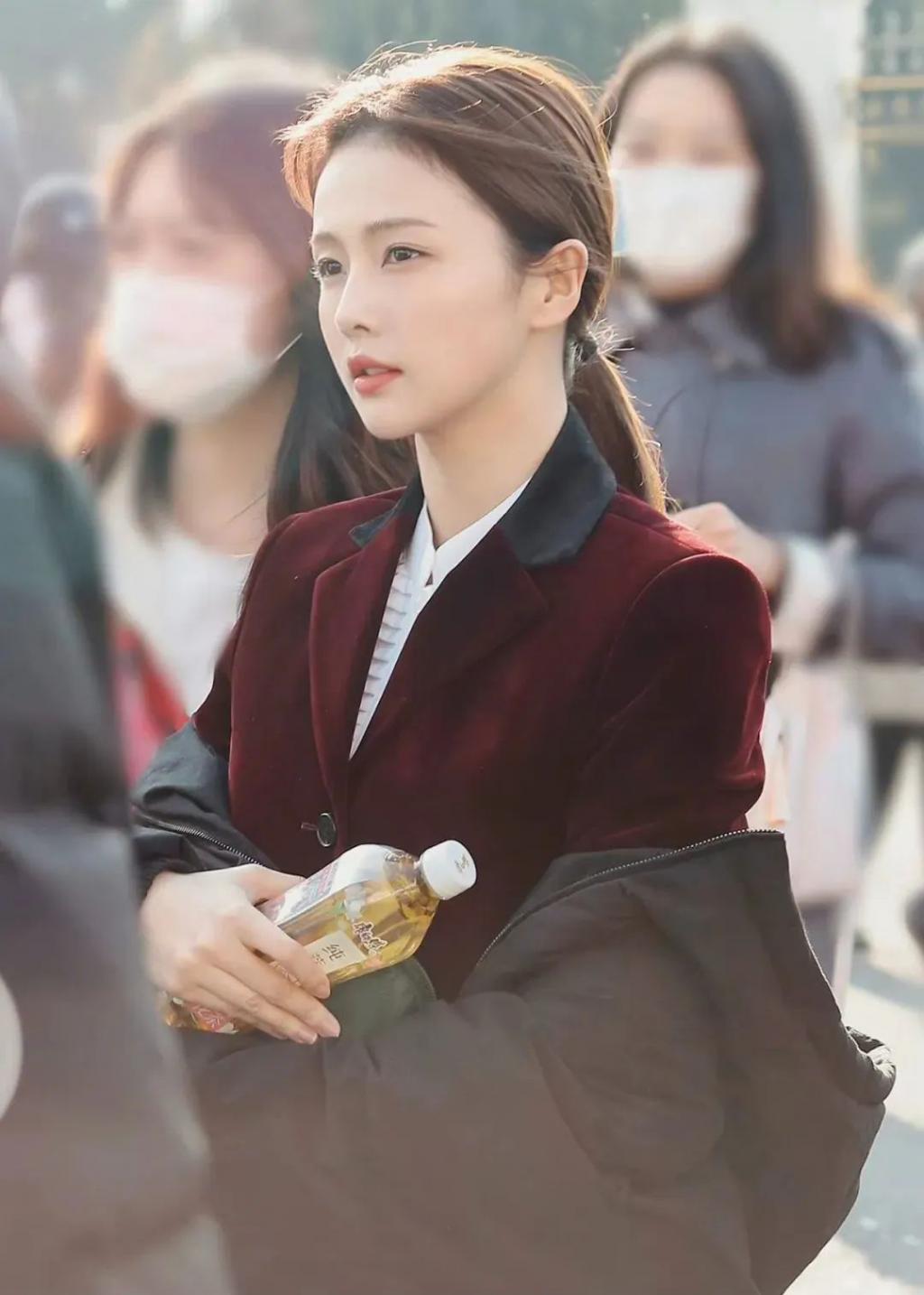 王鹤棣 白鹿原来也可以扑成这样。