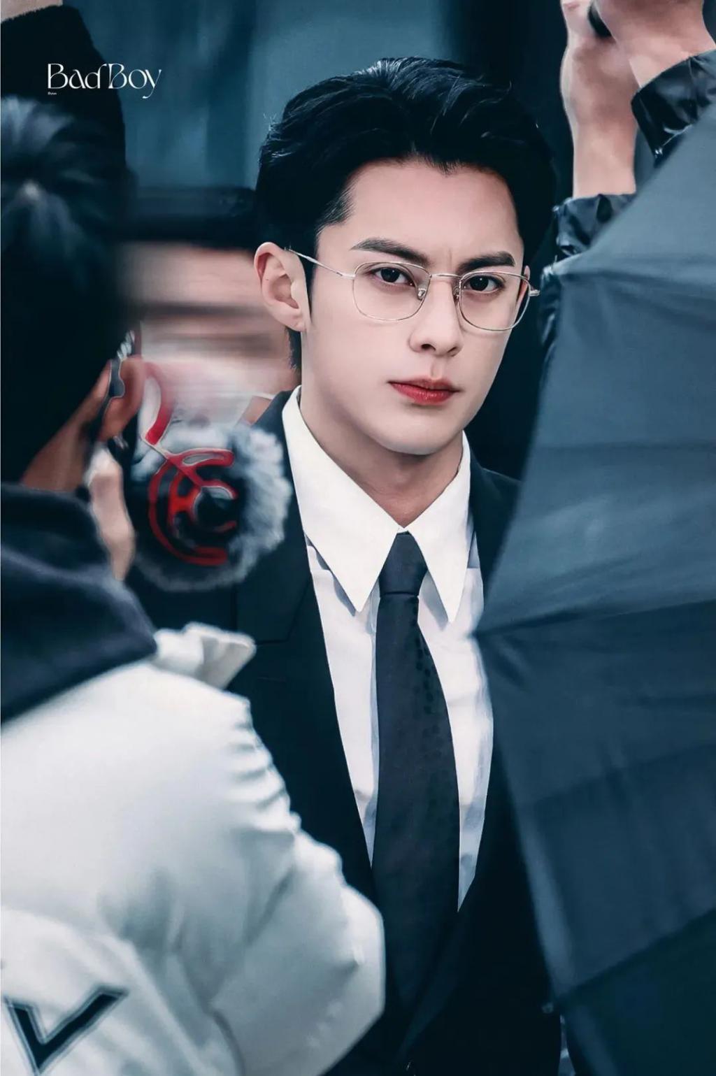 王鹤棣 白鹿原来也可以扑成这样。