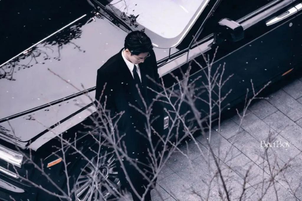 王鹤棣 白鹿原来也可以扑成这样。