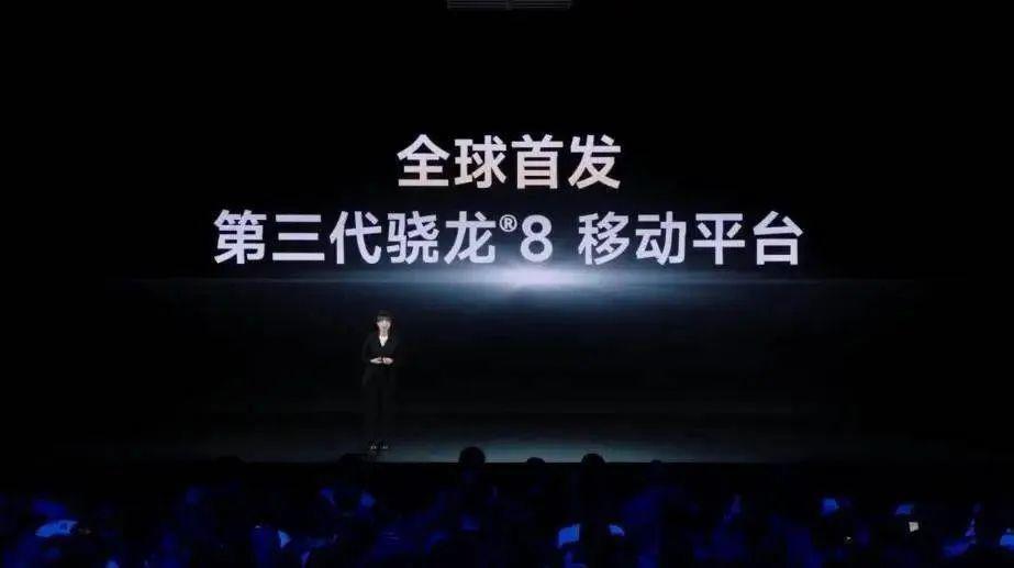 生死时刻，小米避战华为